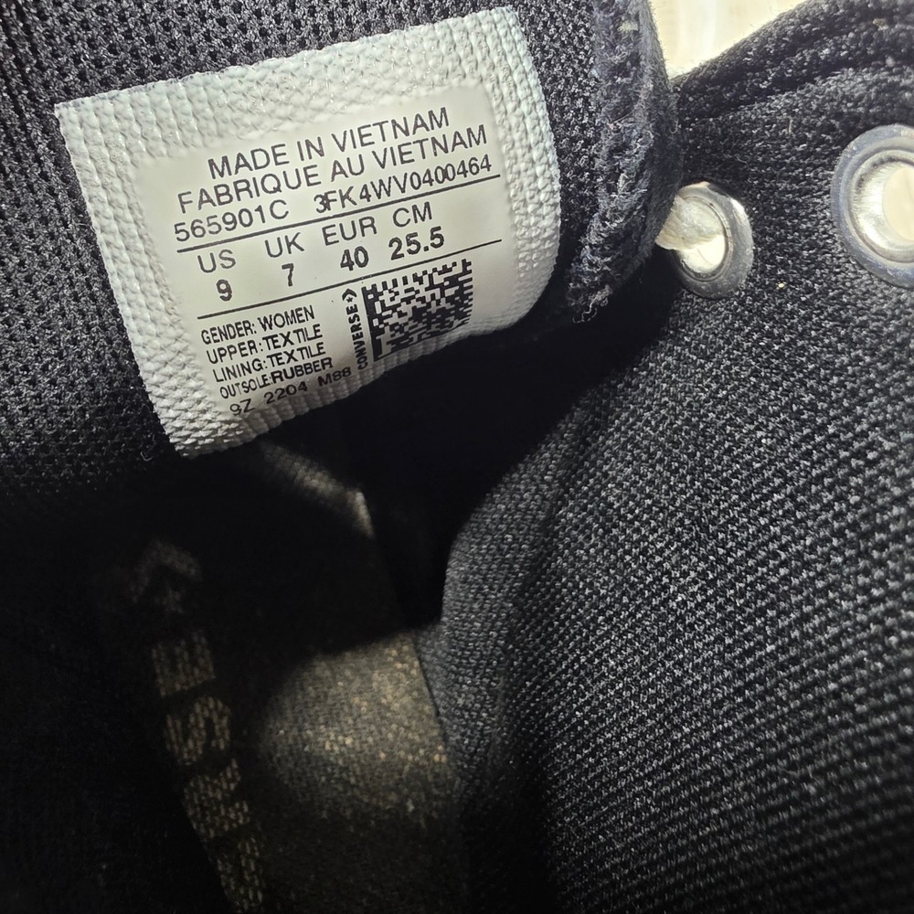 Converse Chuck Taylor All Star Lugged High‎ Top Black White Sneakers Mens 7 - Picture 6 of 8